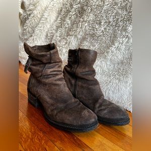 COPY - Cutest brown boho boots you ever wore!